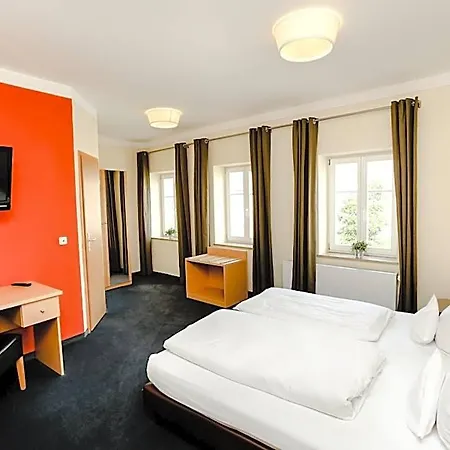 By Ferber Hotel 3*