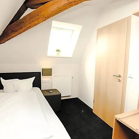 Hotel By Ferber 3*